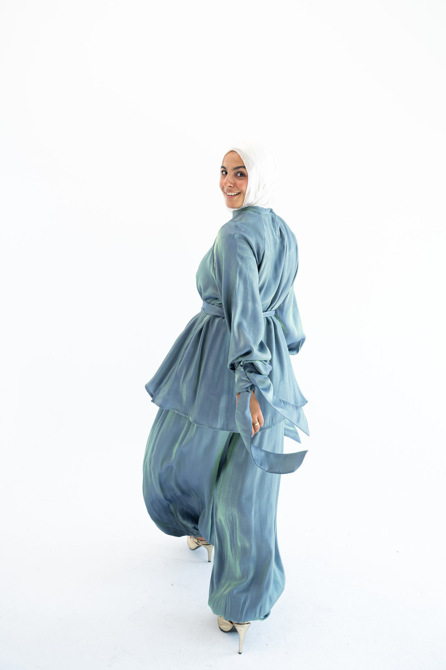 The Shimmer Balloon Edit - Aqua