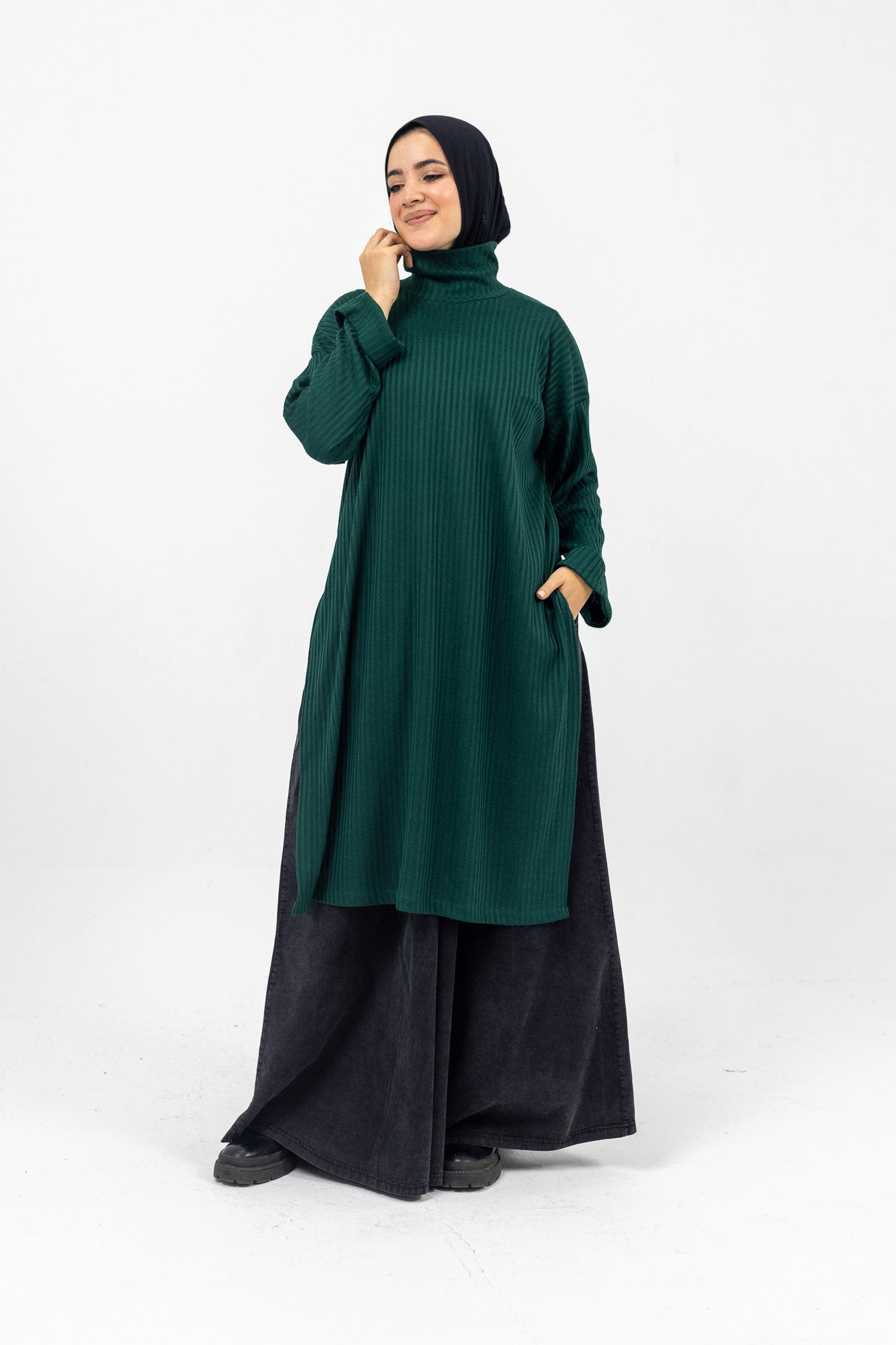 Ribbed Retreat Pullover - Green